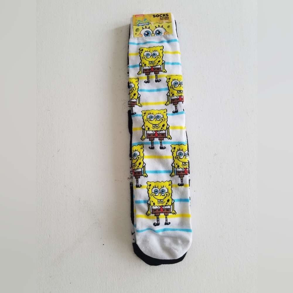 New Sponge  Bob Square Pants Nickelodeon 2 Pairs Set Socks  Crew Length  Medium